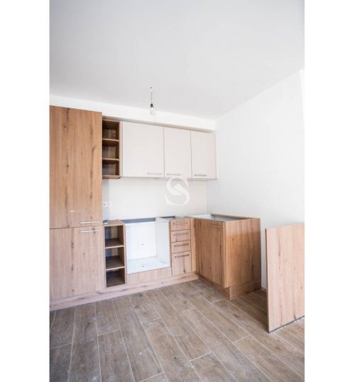 Obra Nueva en Canillo, Sterling