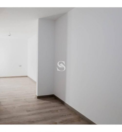Penthouse for sale in the center of Andorra la Vella, Sterling