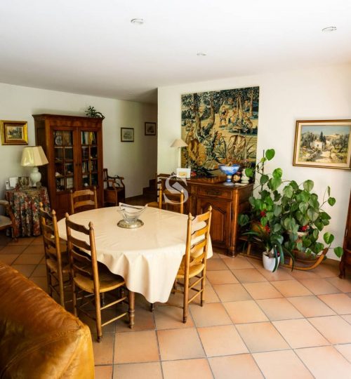 Chalet unifamiliar con jardín y terreno construible en venta – Anyós (La Massana), Sterling