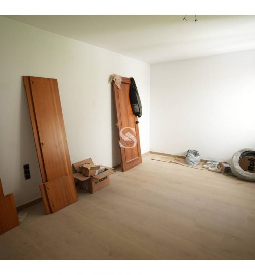 Alquiler piso reformado en La Massana listo para Junio – 5 habitaciones y vistas espectaculares, Sterling