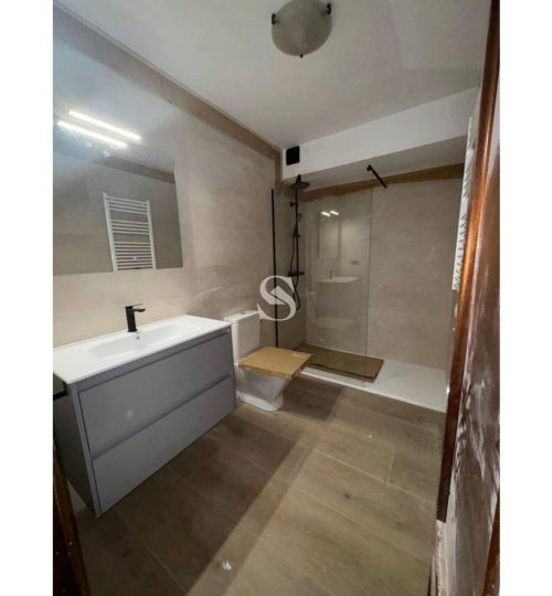 Alquiler piso reformado en La Massana listo para Junio – 5 habitaciones y vistas espectaculares, Sterling