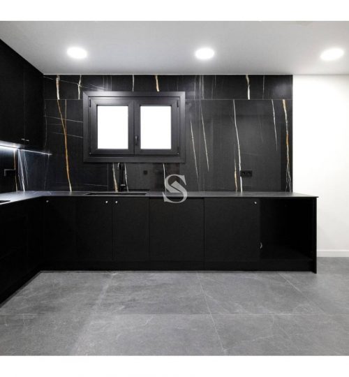 Exclusive duplex with panoramic views in the heart of La Massana, Sterling