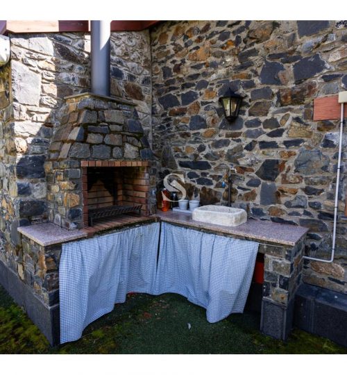 Luxury chalet + private apartment for sale in Encamp, Sterling