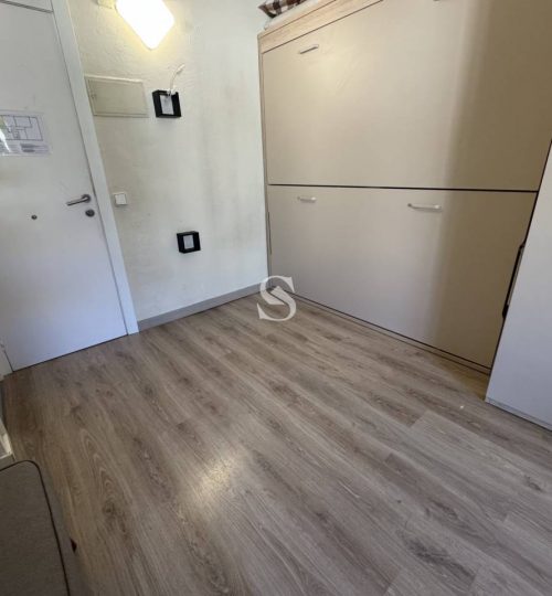 Estudio en venta en El Pas de la Casa – Rentabilidad del 7,2% anual, Sterling