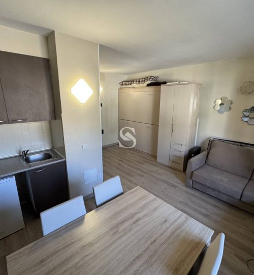 Estudio en venta en El Pas de la Casa – Rentabilidad del 7,2% anual, Sterling