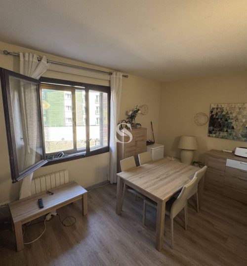Estudio en venta en El Pas de la Casa – Rentabilidad del 7,2% anual, Sterling
