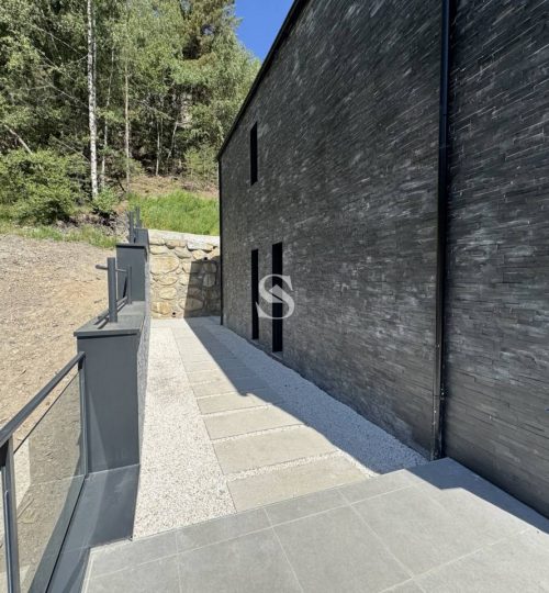 Chalet pareado en plena naturaleza en Pal, Sterling